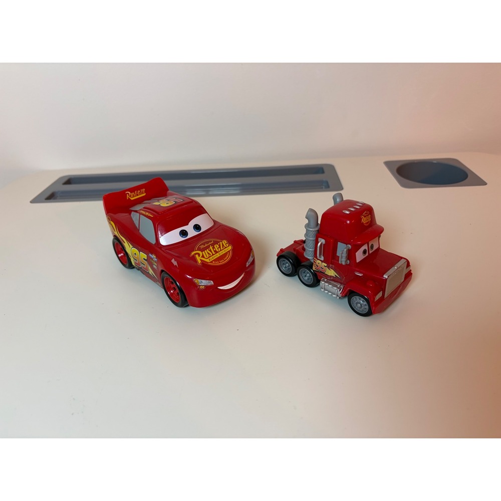 Disney Pixar Cars Lightning McQueen & Mack Truck Toy Set Kids OS Red Rust-eze